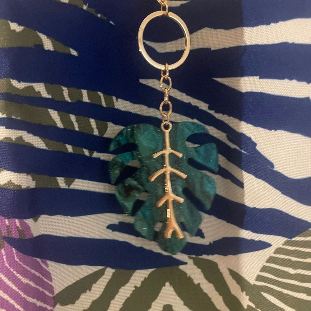 Estee Lauder Large Tropical Print Tote Bag with Leaf Bag Charm